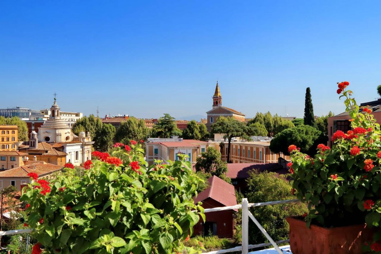 Bellezza Al Colosseo - B&B & Apts Рим Екстериор снимка