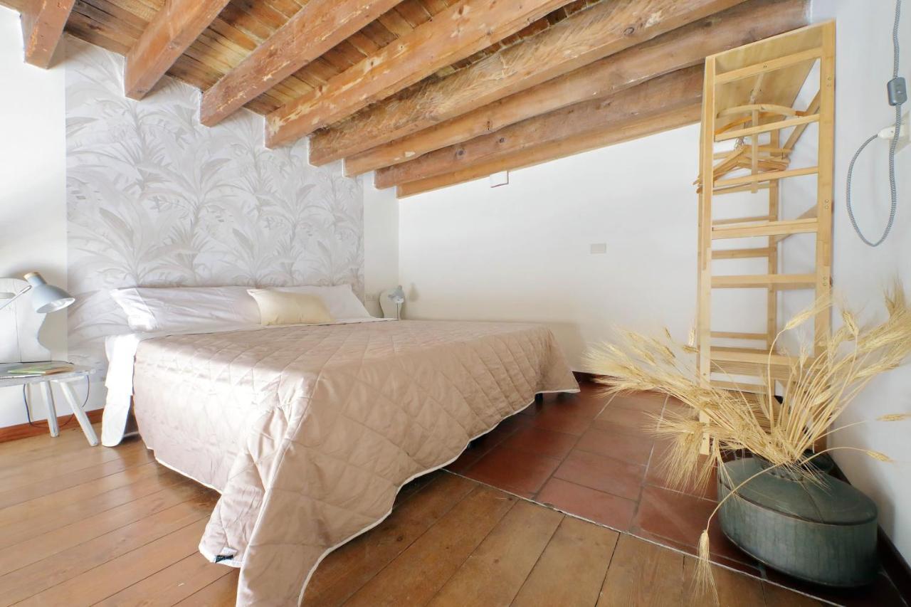Bellezza Al Colosseo - B&B & Apts Рим Екстериор снимка