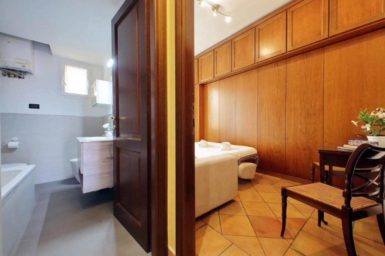 Bellezza Al Colosseo - B&B & Apts Рим Екстериор снимка