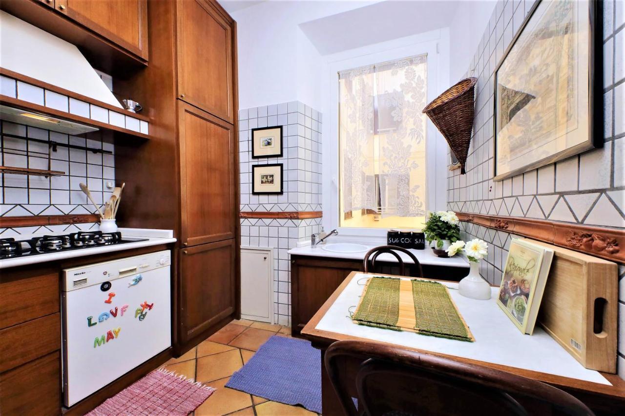 Bellezza Al Colosseo - B&B & Apts Рим Екстериор снимка