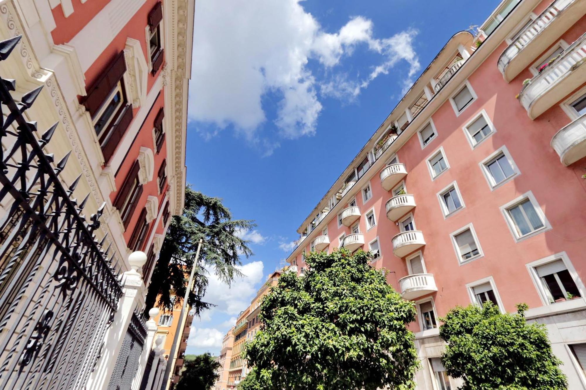 Bellezza Al Colosseo - B&B & Apts Рим Екстериор снимка